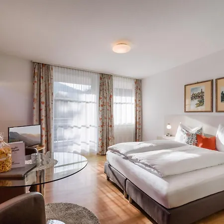 Kaiserhoam Guest house